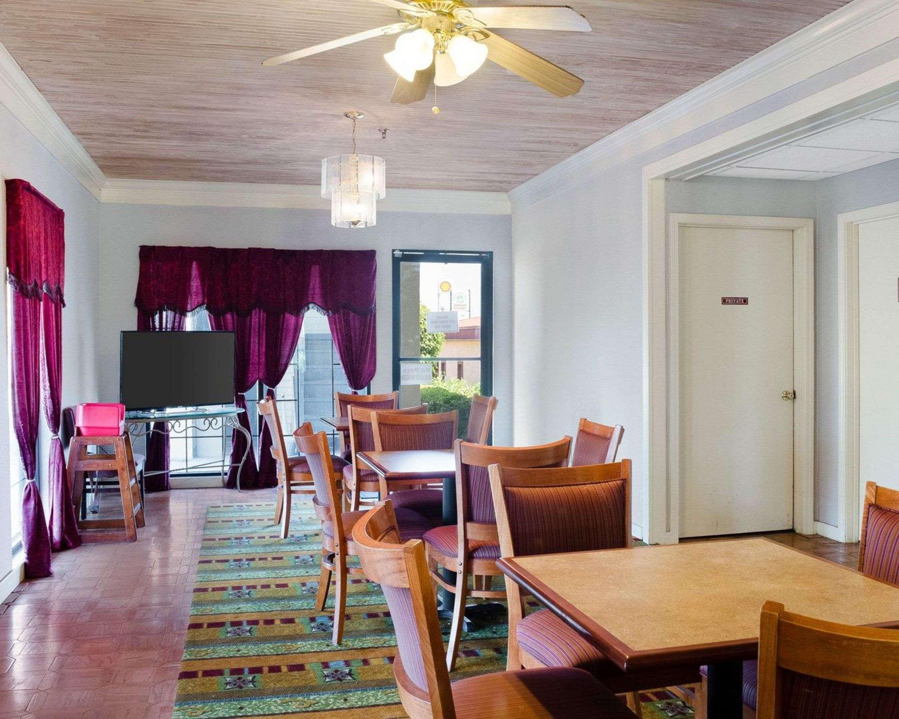 Econo Lodge Canton I-55 Zewnętrze zdjęcie